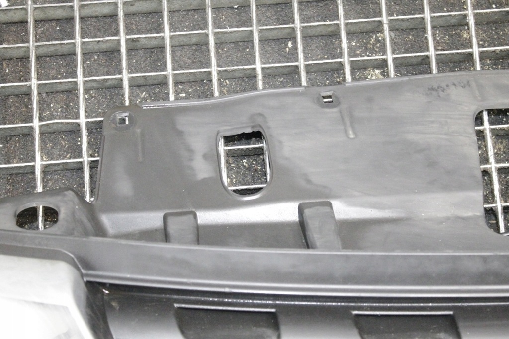 фото №11, Решётка радиатора nissan nv300 фургон x82 623109057r 1.6l дизель 89kw 2018