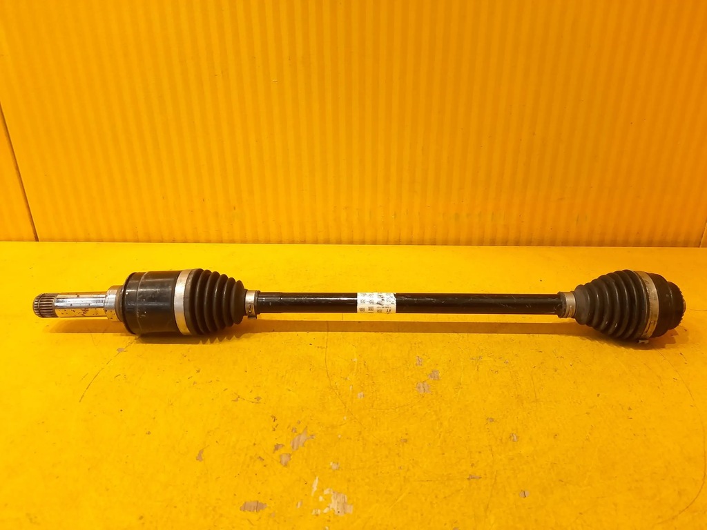 фото №1, Bmw x1 f48 f49 приводной вал задняя задняя 7646867
