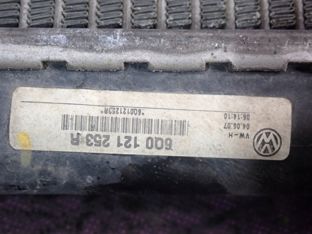 Skoda fabia 1 04-07 1.9 d 100km радиатор воды 6q0121253r в Украине