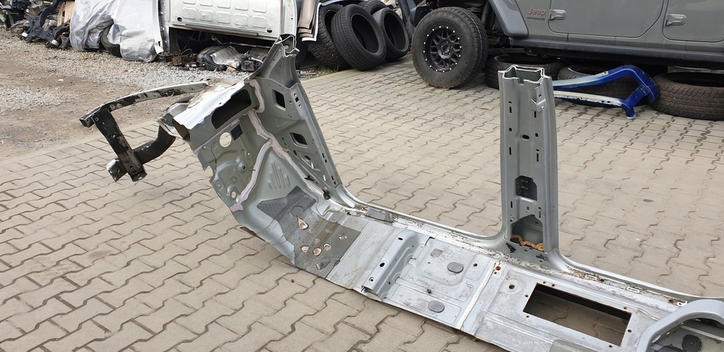 фото №6, Dodge ram 1500 iv четверть правая порог блок двигателя кронштейн długie дверь 08-19r