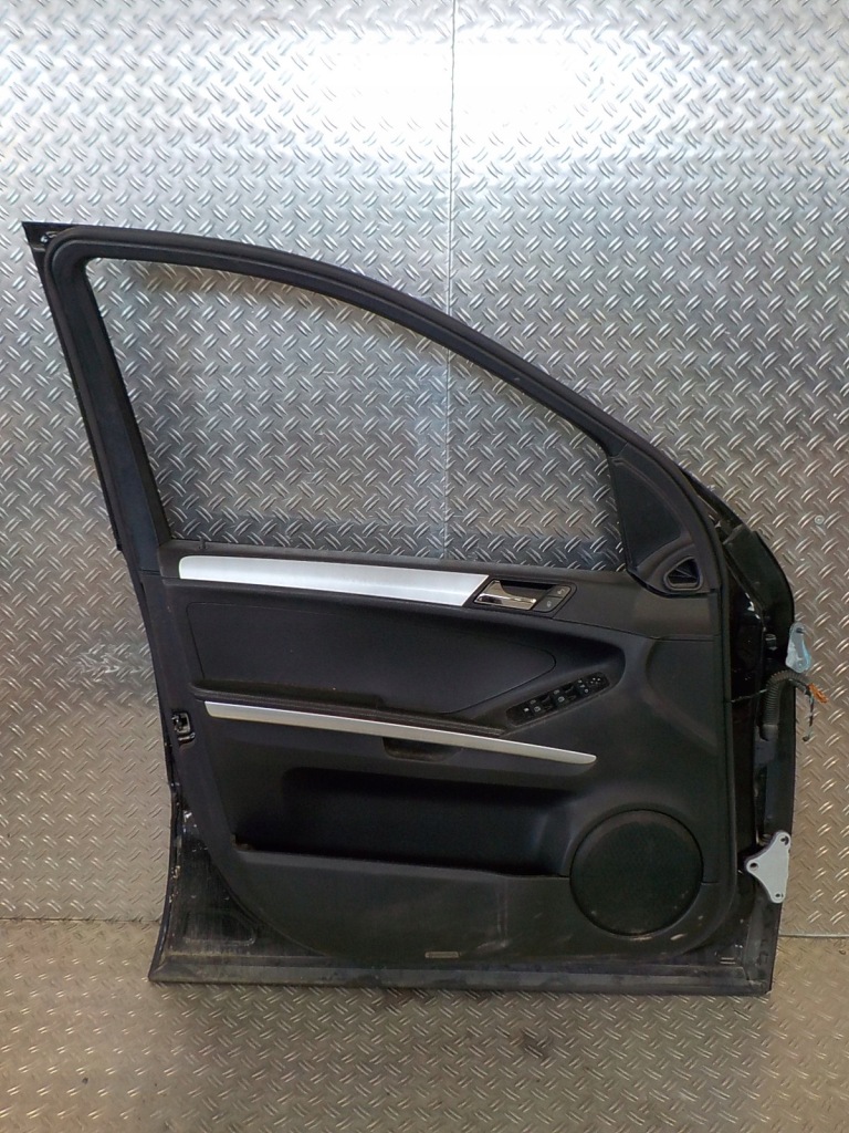 Mercedes ml164 дверь перед передние левая Оригинал