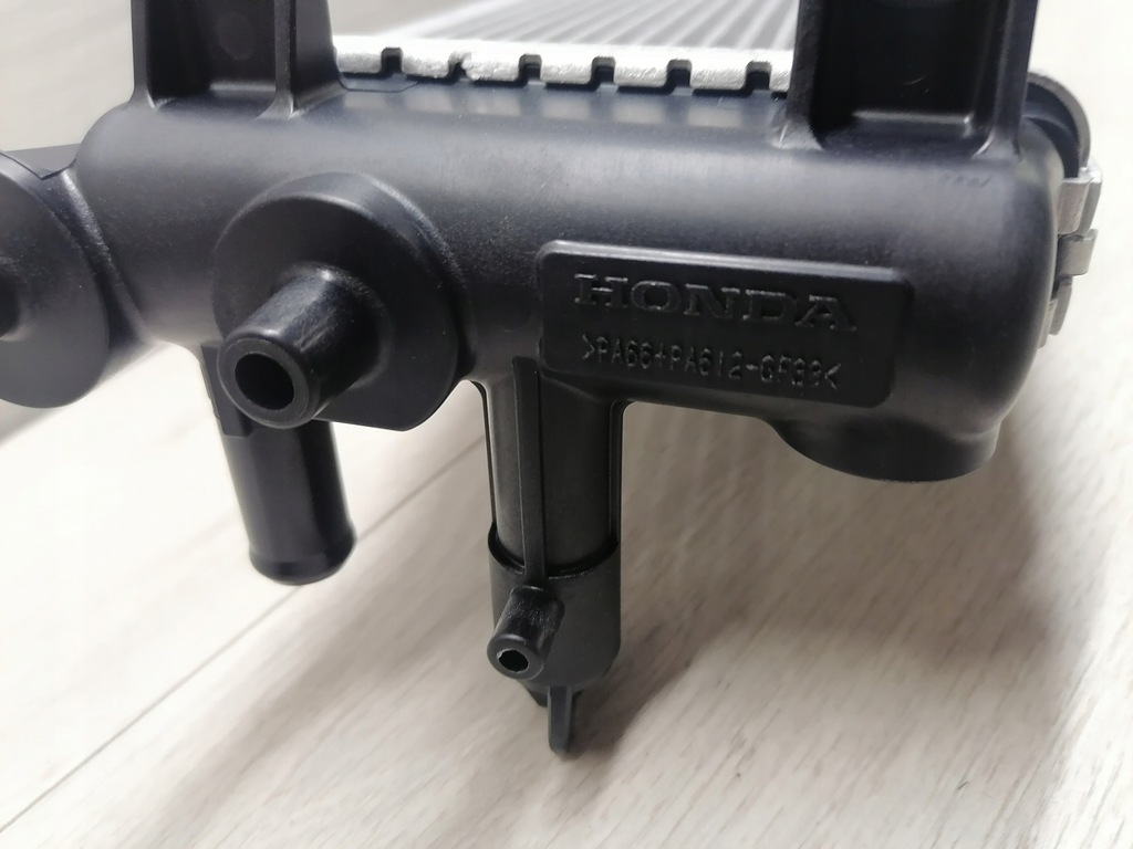 фото №6, Honda fit радіатор - 1j0106y0004