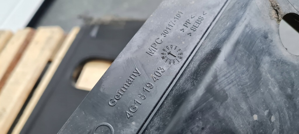 фото №9, A6 c7 4g захист жабо пластиковий 4g1819403 4g8819447d a7 4g