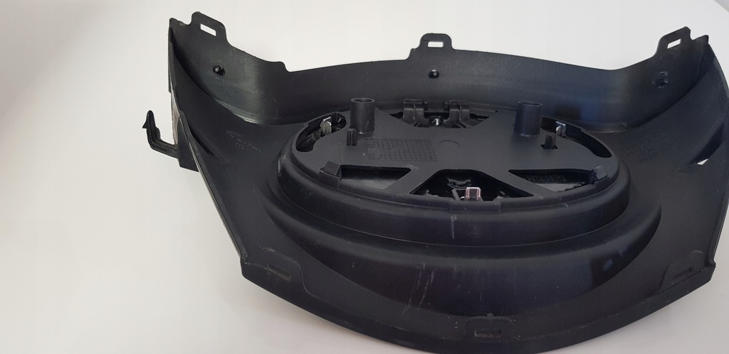 фото №7, Toyota auris ii решётка радиатора решётка радиатора эмблема 53111-02730