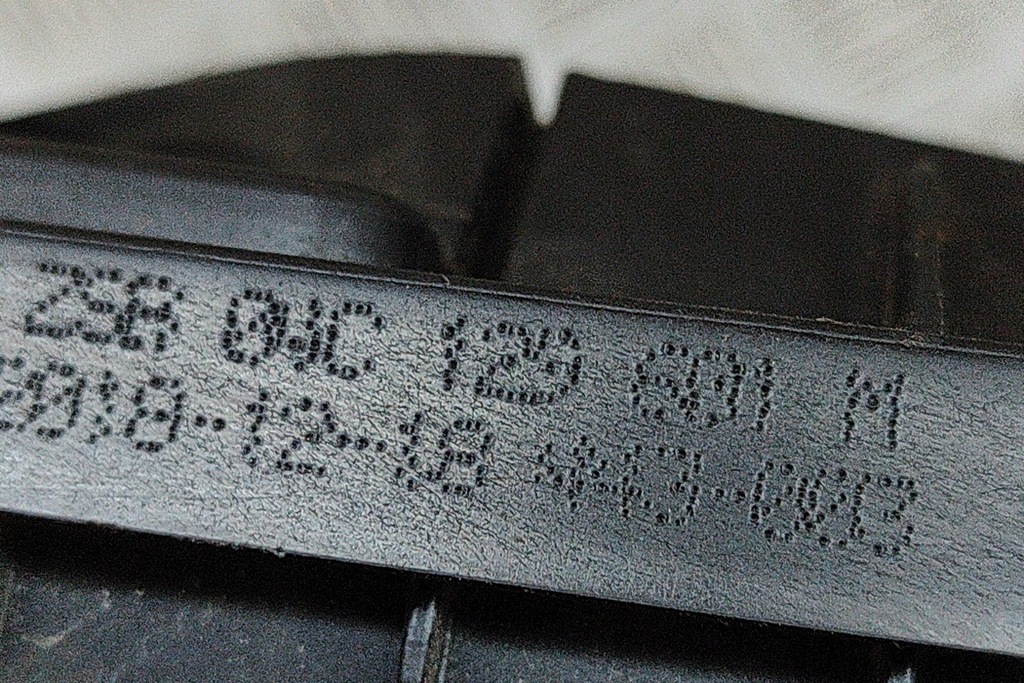 фото №7, Seat arona kj7 фільтр повітря коробка 04c129601m 1.0 бензин 85kw 2019 26