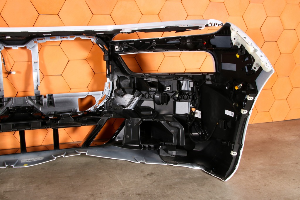 фото №10, Bmw 7 g70 i7 m-pakiet бампер перед передний a96 mineralweiss