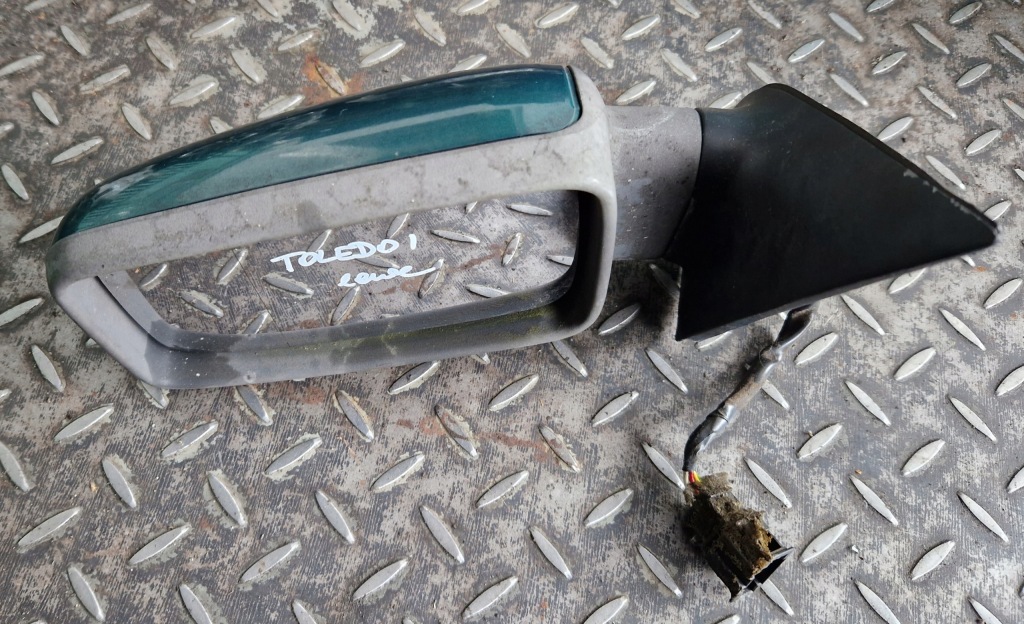 фото №1, Зеркало левая электрический seat toledo i