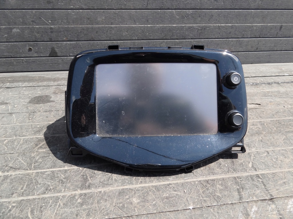 фото №1, Toyota aygo ii 2018 радио экран навигация 86140-0h010 europa оригинал