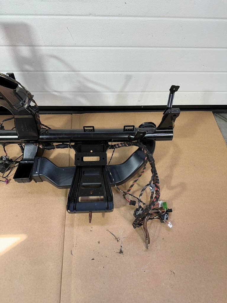 фото №13, Каркас панели ,кронштейн, жгут mercedes vito w447, viano europa