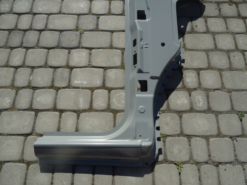 Купити Mercedes vito 447 поріг правий підсилювач