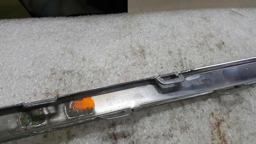 фото №9, Молдинг хром бампера правий задня vw passat b8 alltrack 3g9853842b демонтаж