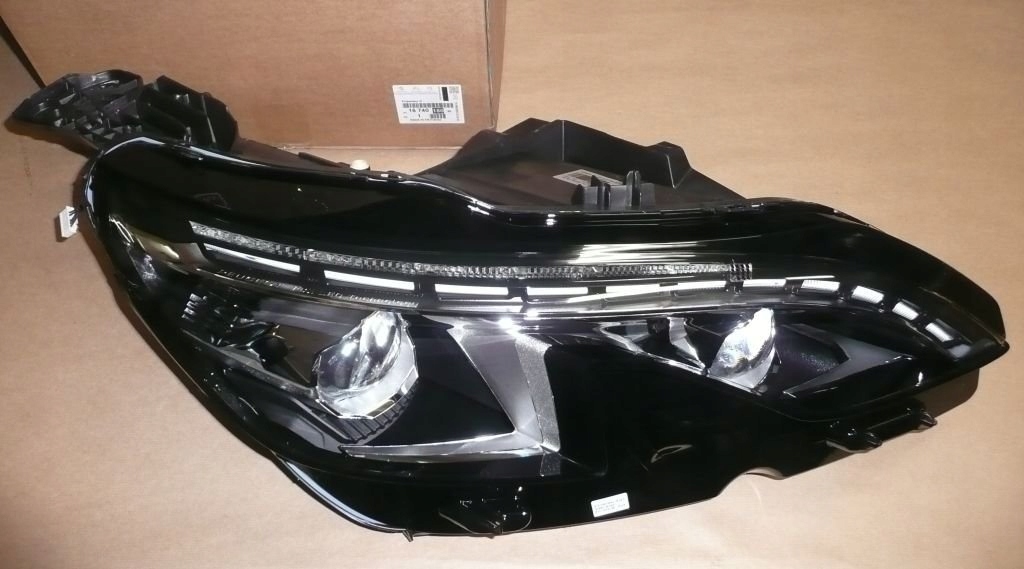 фото №1, Фара peugeot 5008 ii правий