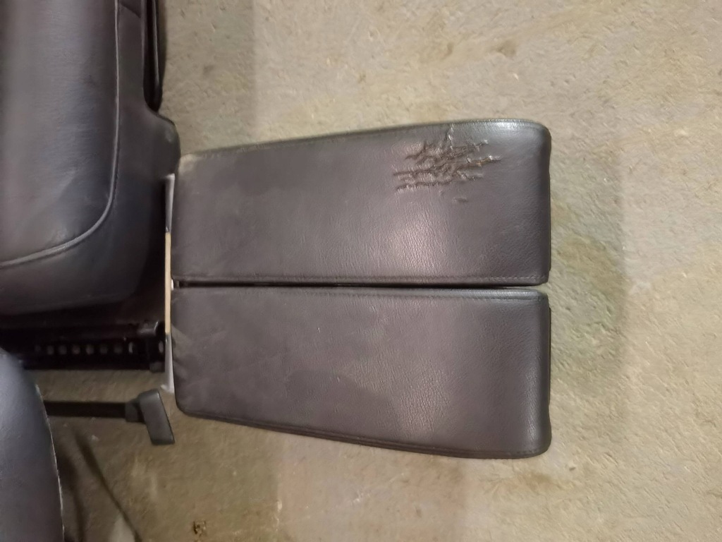 фото №13, 2011 volkswagen touareg ii сиденья / заднее сиденье / обшивки / комплект