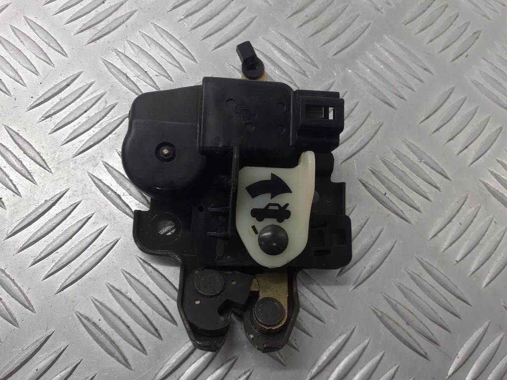 фото №1, Замок крышки багажника nissan altima 2.5