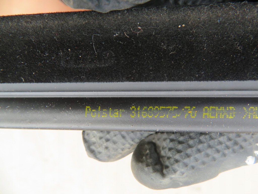 фото №7, Молдинг двері правих polestar 31689575