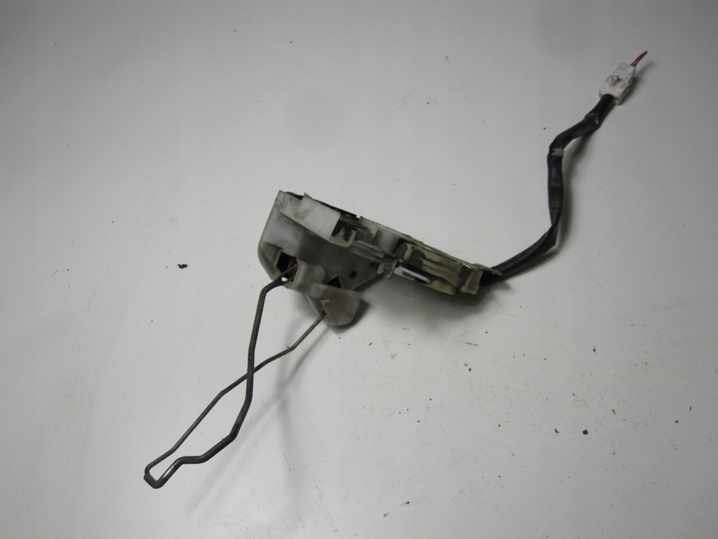 фото №5, Замок дверь передний правый mazda mpv 2000r