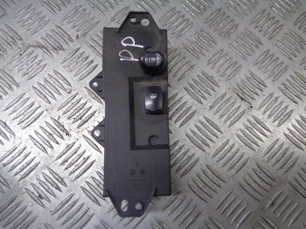 фото №1, Панель управление стекло правый перед pacifica