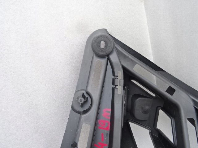 фото №10, Citroen c5 aircross напрямна бампера правий задня 9826677080