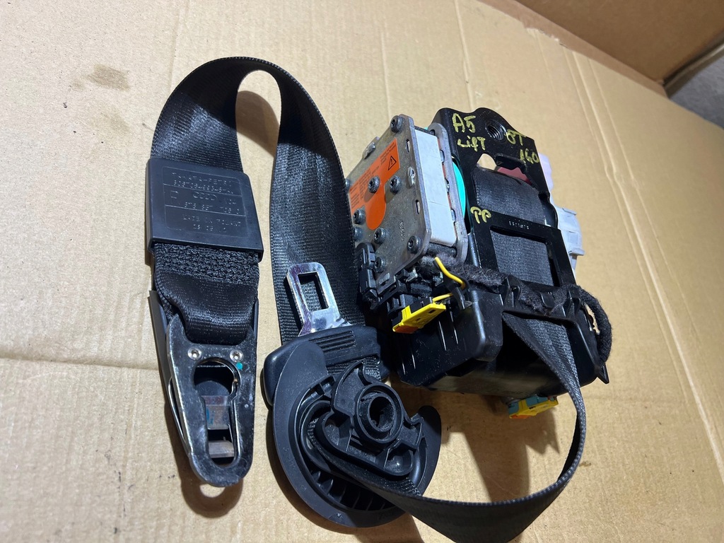 фото №7, Audi a5 8t lift sportback pas безопасности правый 8t8857706c