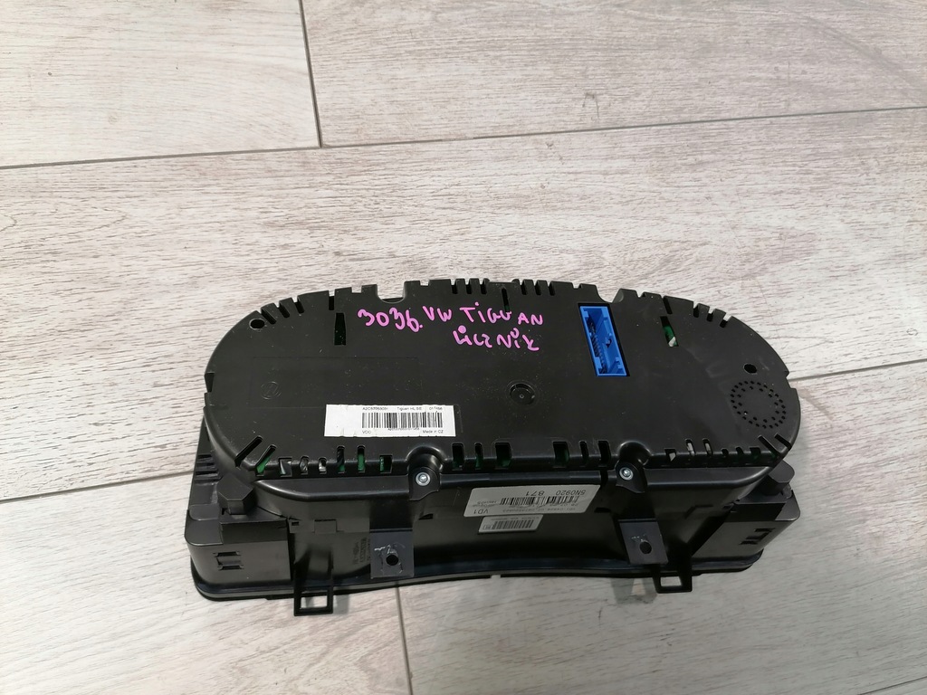 фото №7, Vw tiguan приборная панель счетчик 5no920871