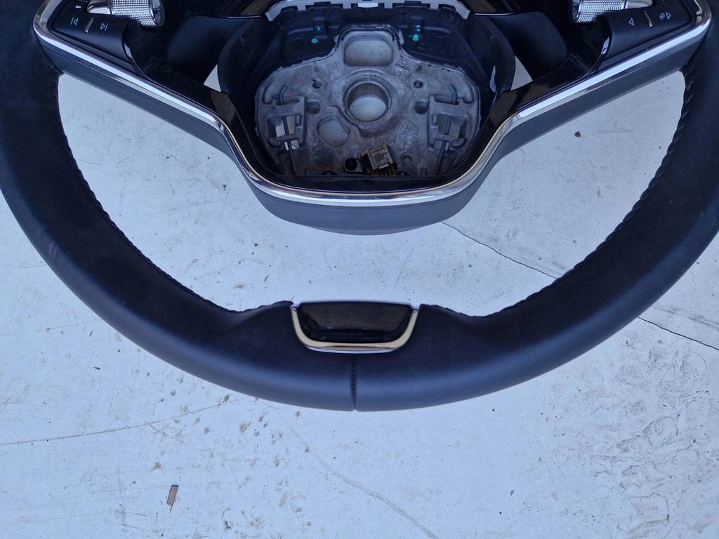 фото №5, Воздуховод кожаный кожа мультифункция skoda karoq