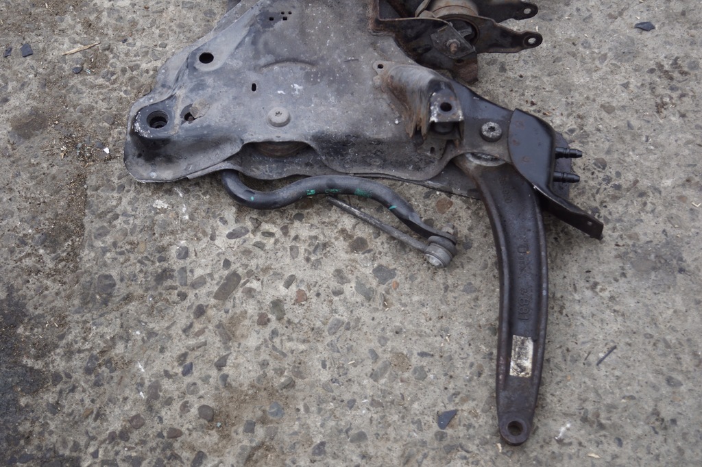 фото №4, Балка підрамник підвіска перед citroen ds5 2.0 hdi