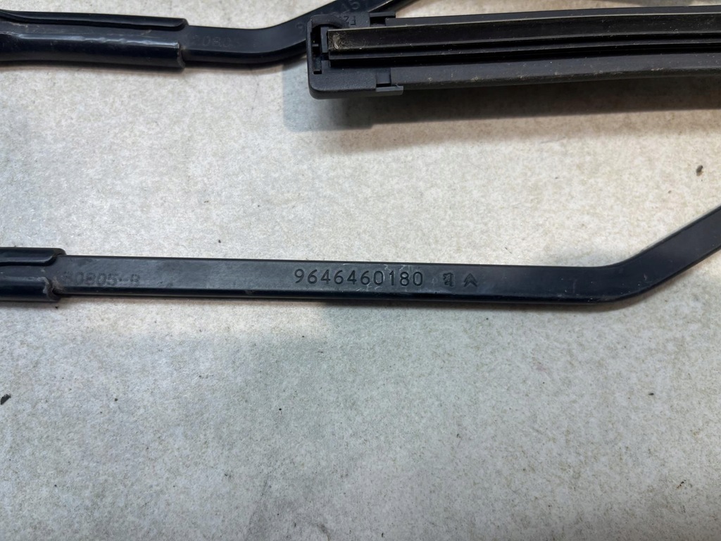 фото №8, Рычаг дворники перед peugeot 1007 1.4 16v 9646460180 9646459980