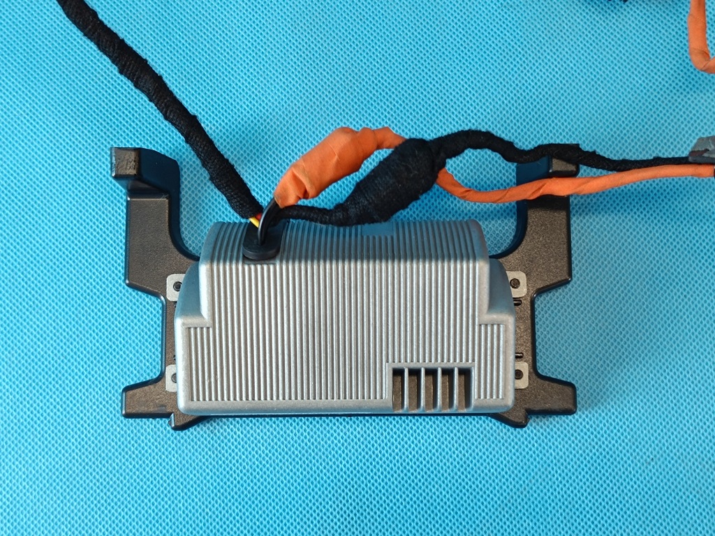 фото №8, Vw arteon liftback 2,0 tdi 147kw 2022 r преобразователь напряжения 5q0907155c