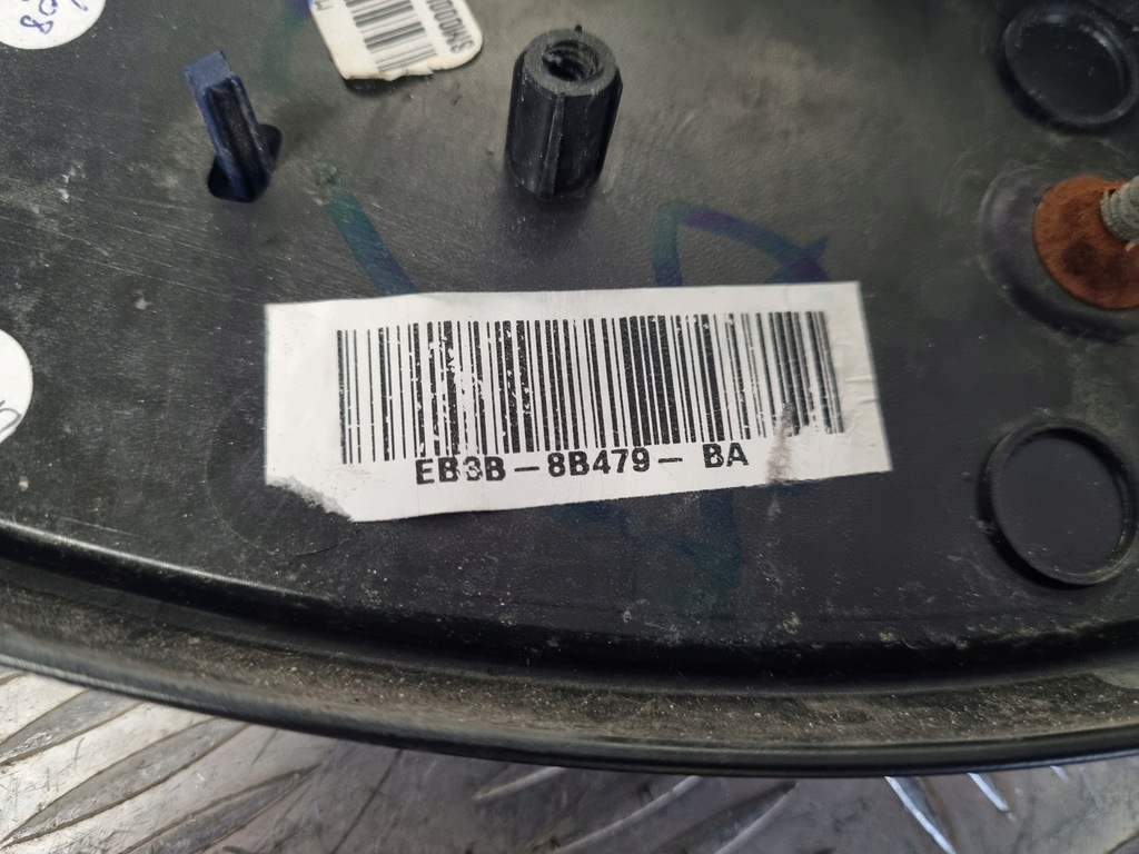 фото №10, Ford ranger 3 решётка радиатора значок