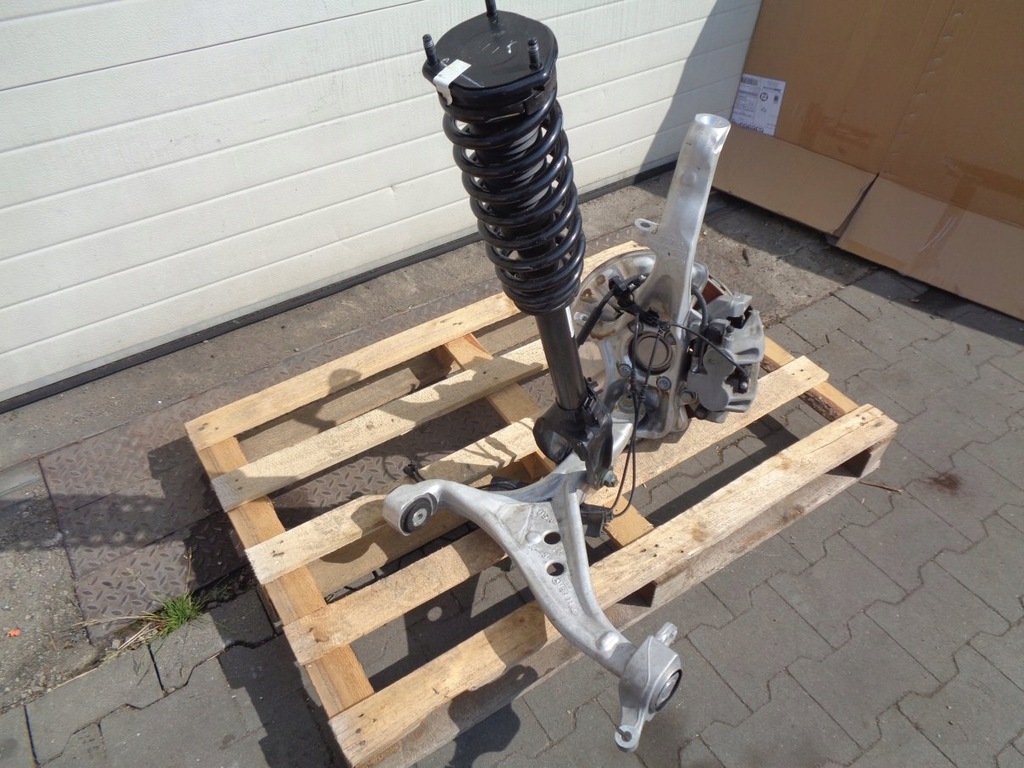 фото №2, Mercedes ml w166 поворотный кулак амортизатор r перед привод задняя