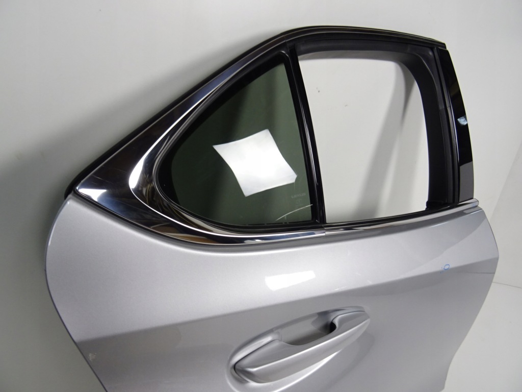 Lexus ux 250h двері праве задній задні 1j4 2021 rok Ціна