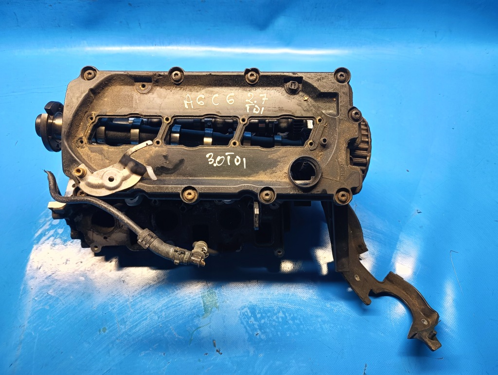 Купити Головка двигуна ліва вали audi a6 c6 рестайлінг  3.0 tdi