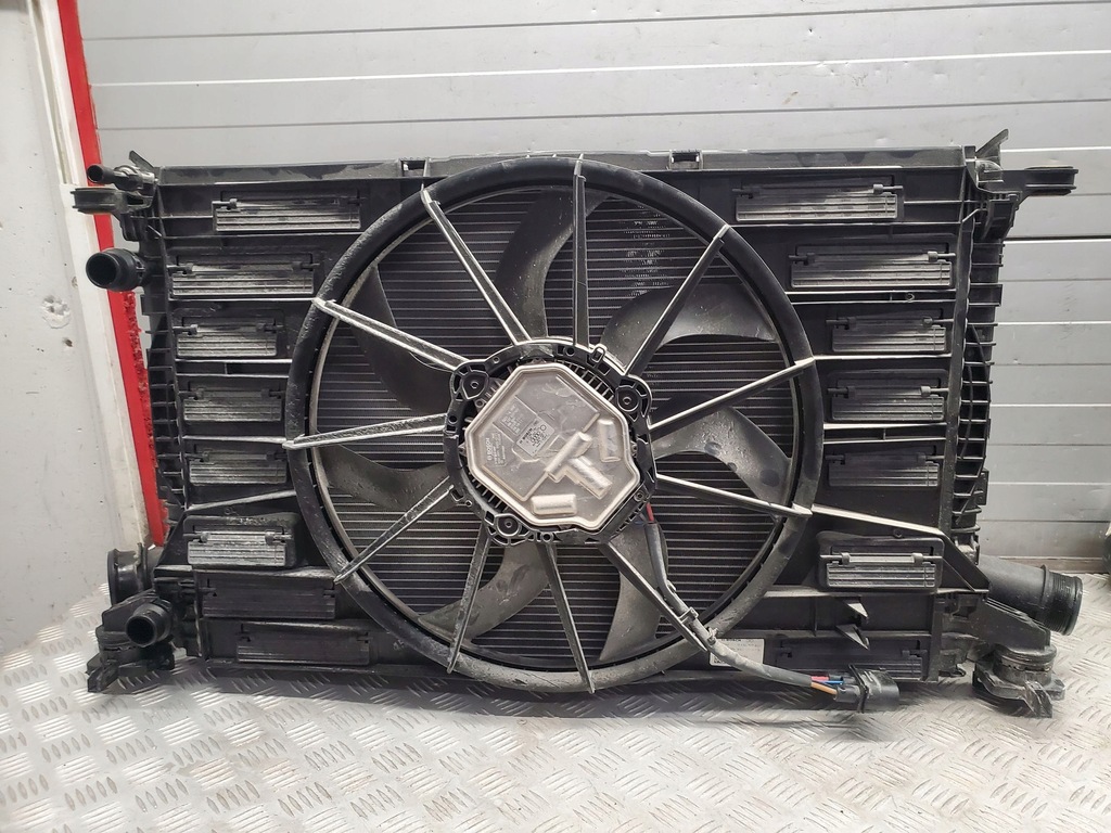 фото №15, Audi a4 s4 b9 8w 8w0959455t комплект радіатор wody