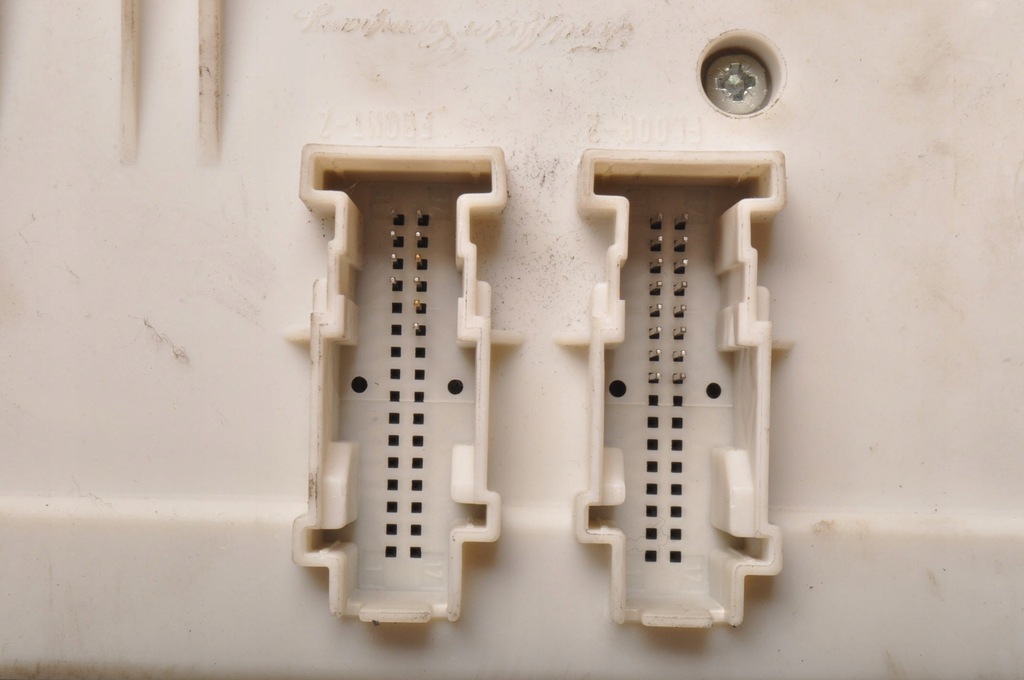 фото №7, Ford c-max focus mk2 2.0 16v коробка модуль bsi 7m5t-14a073-de