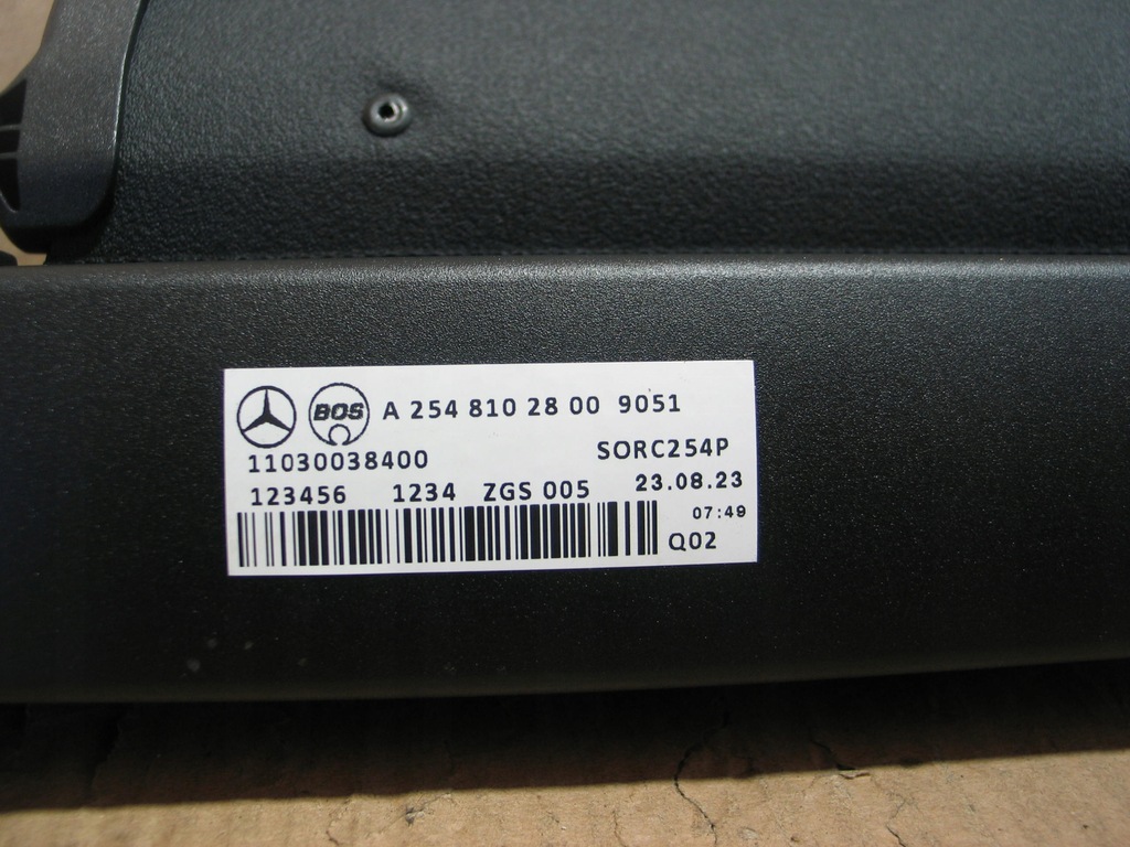 фото №9, Шторка багажника mercedes glc coupe a254 c254 x254 22r- a2548102800