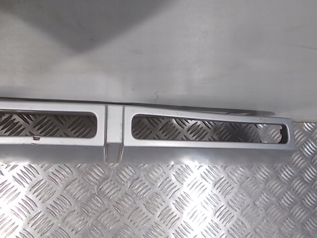 фото №9, Накладка спойлер skoda octavia iii scout 5e0807733 оригинал