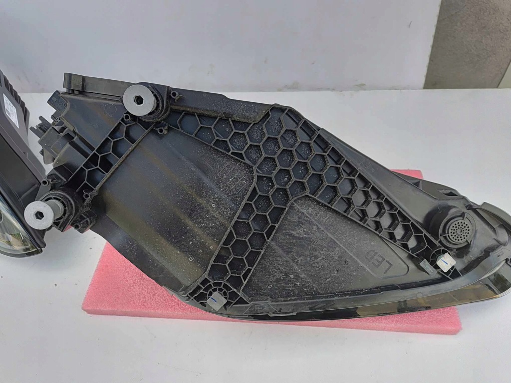 Porsche cayenne 3 рестайлинг  23- фара левая правый  перед передняя full led 5590 Оригинал