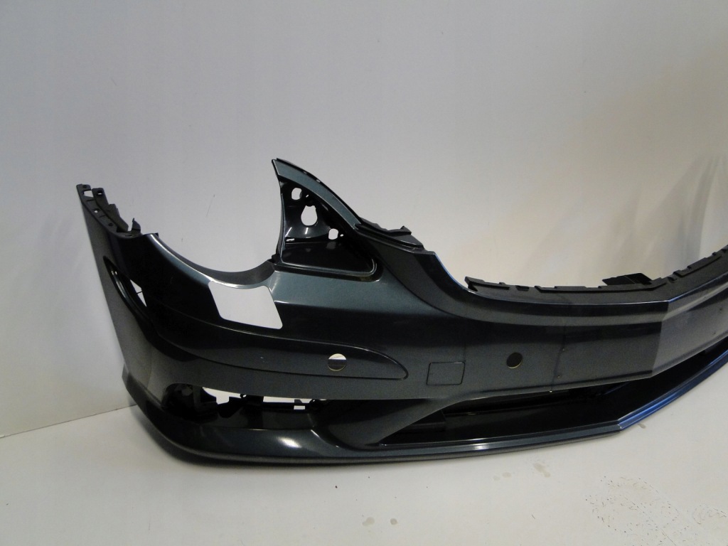 Mercedes r klasa 251 w251 бампер передний amg sprysk pts Недорого