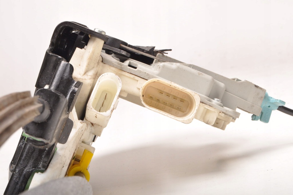 фото №6, Bentley bentayga audi q7 замок дверь левый задняя 4m0839015j