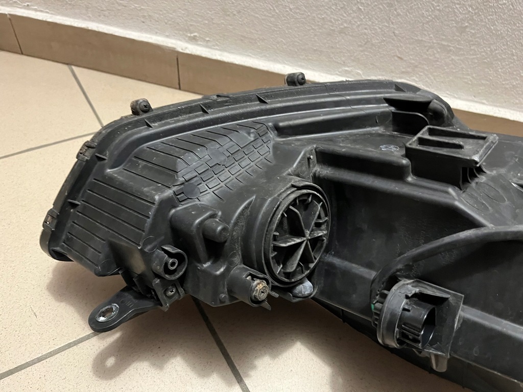 фото №14, Hyundai ix20 ix-20 10- лампа передняя перед левая