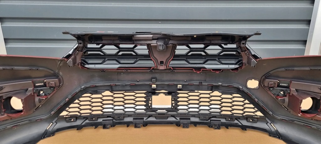 фото №9, Dacia sandero stepway iii 2020- бампер перед оригинал e216