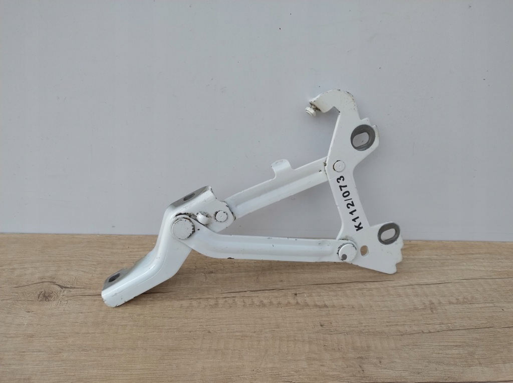 фото №1, Правый петля капот mercedes glk w204 lift кронштейн