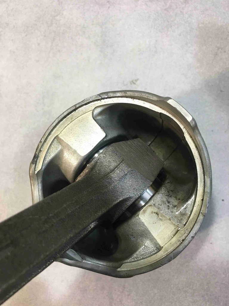 фото №11, Поршень шатун renault megane i 1.9 dti