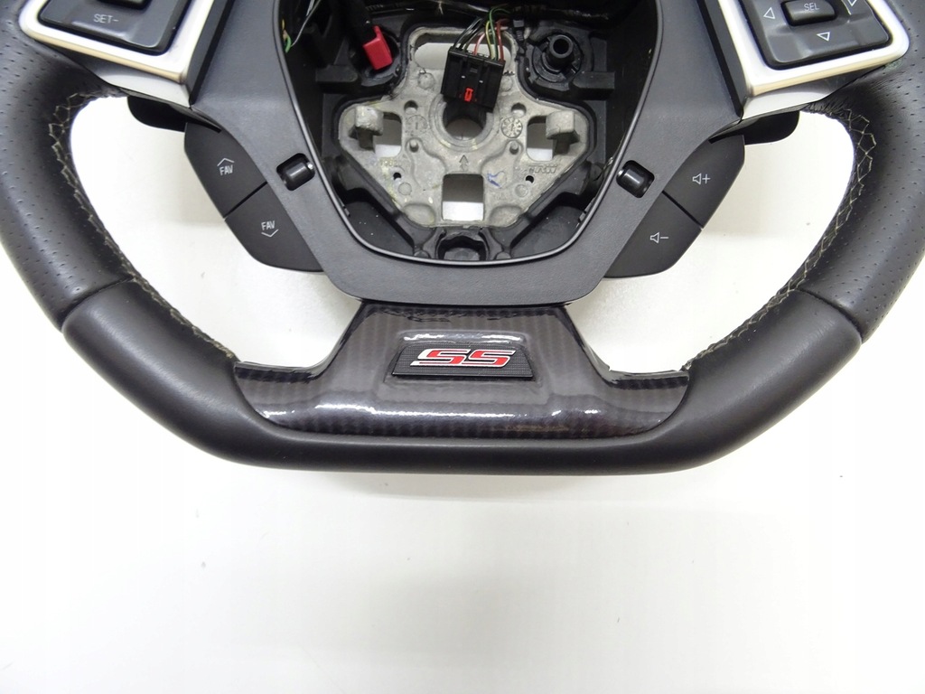 фото №9, 2016-2024 camaro 6.2 ss повітропровід шкіряний шкіра пелюстки перемикання