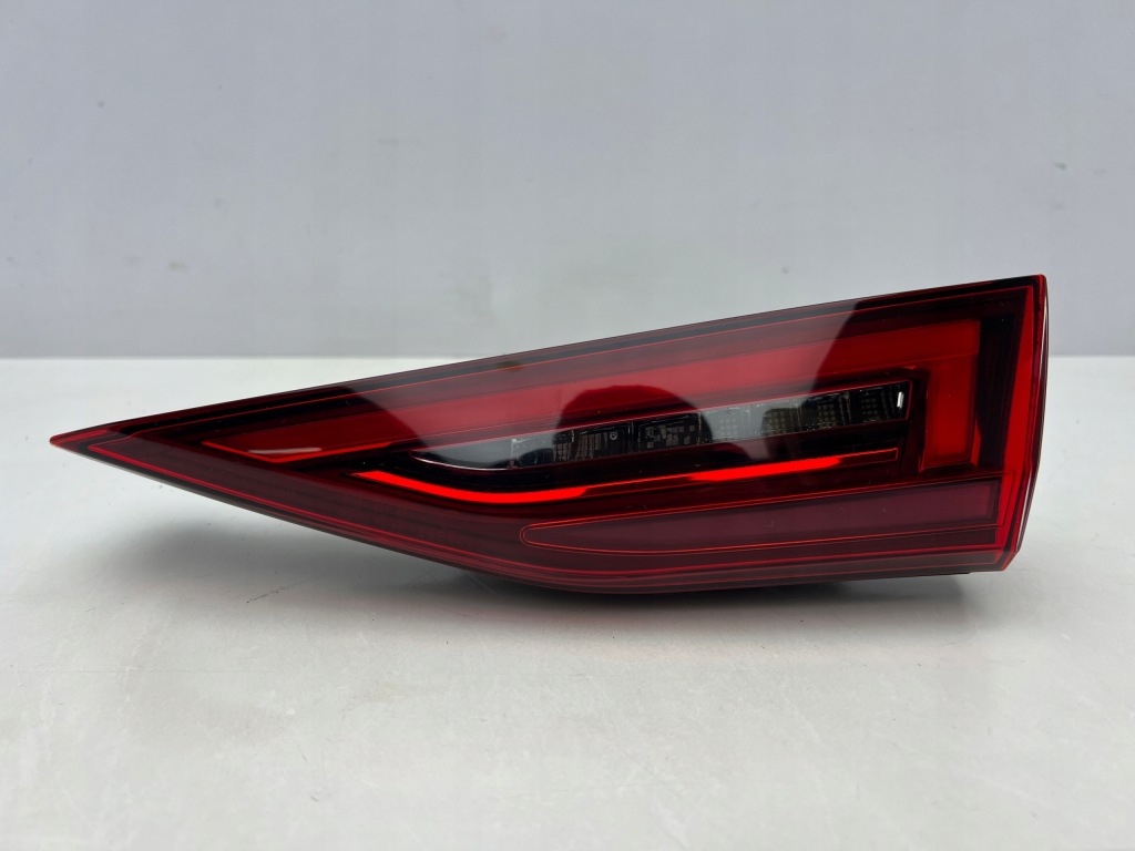 фото №1, Audi a3 s3 8y0945308 лампа задняя правая задняя led europa 2020-