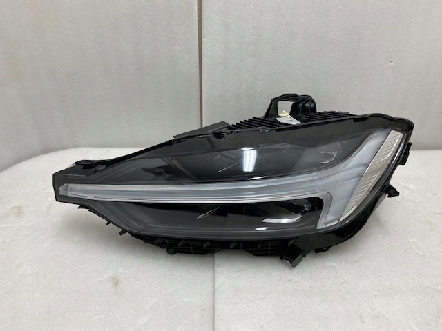 фото №1, Лампа левая volvo xc60 lift full led 2021-
