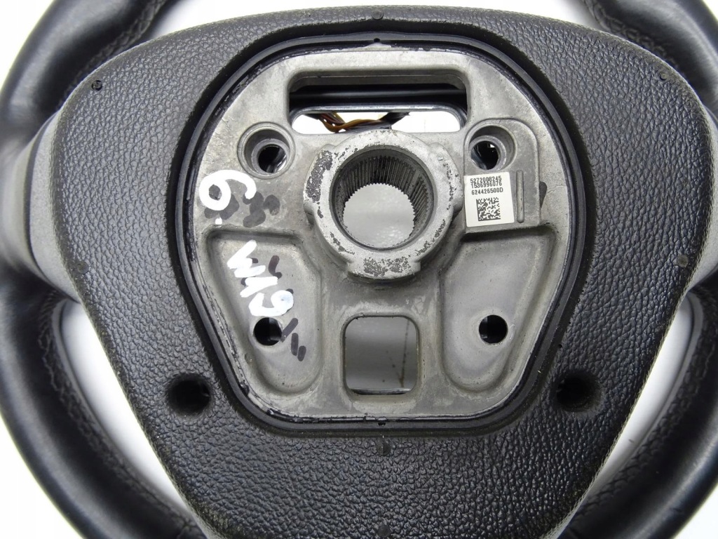 Руль кожа многофункциональный мультифункция 39016158 opel insignia a рестайлинг Цена