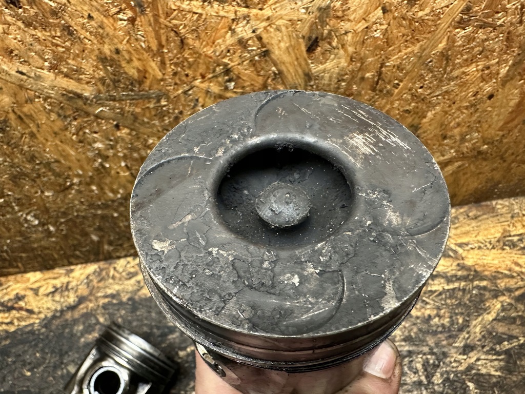 фото №5, Поршень + шатун toyota 2.0 d4d 1cd ftv