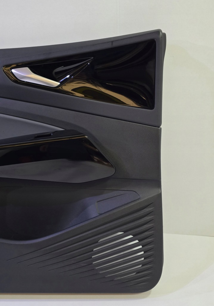 фото №9, Vw id.4 оббивка обшивка двері лівий перед шкіра 11c867009b eou 11b867011 uk