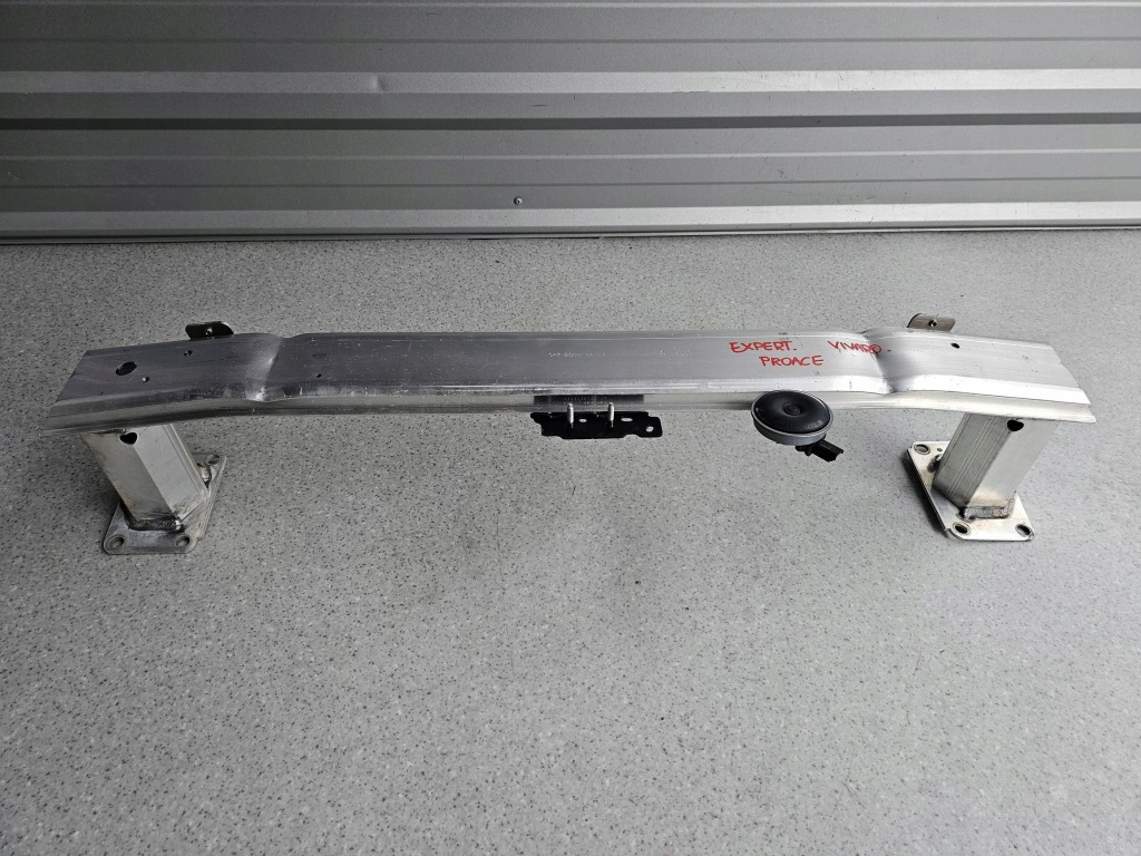 фото №1, Citroen jumpy expert proace berlingo iv vivaro балка бампера передний